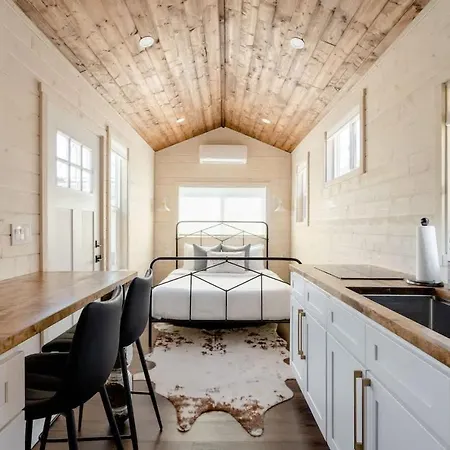 Stay Portland - The Tiny Farmhouse On Alberta Exterior photo